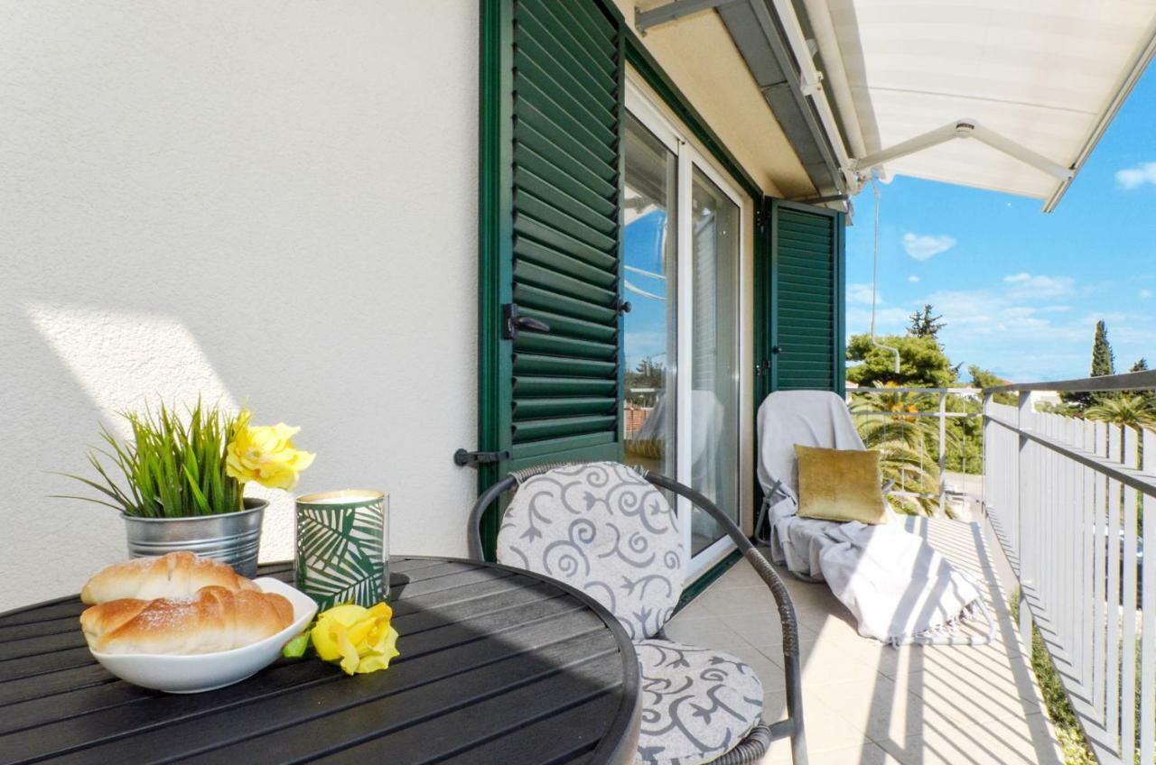 Mar Deluxe Apartments Trogir Kültér fotó
